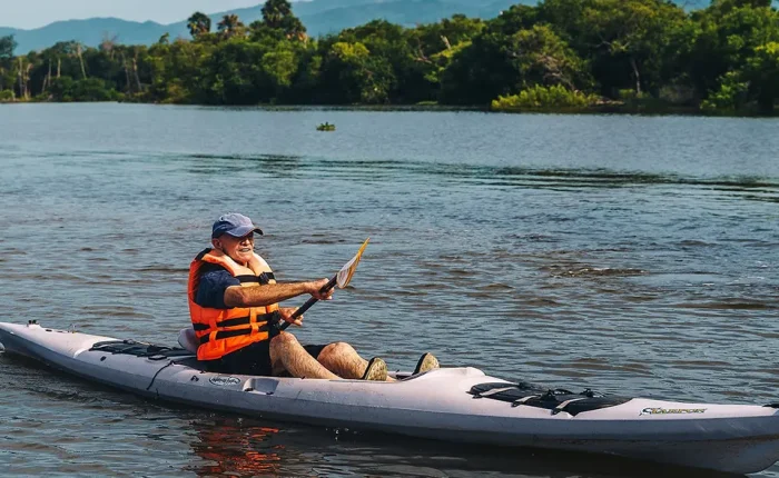 tour kayak en manialtepec