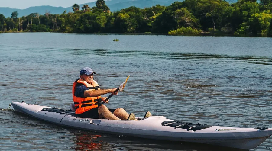 tour kayak en manialtepec